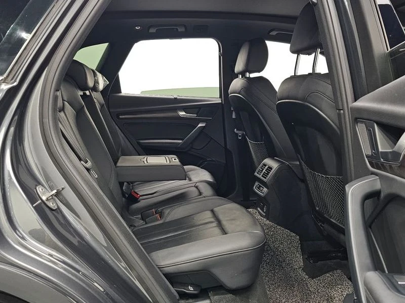 Audi Q5 2.0 DTP Automatic, снимка 11 - Автомобили и джипове - 55960593