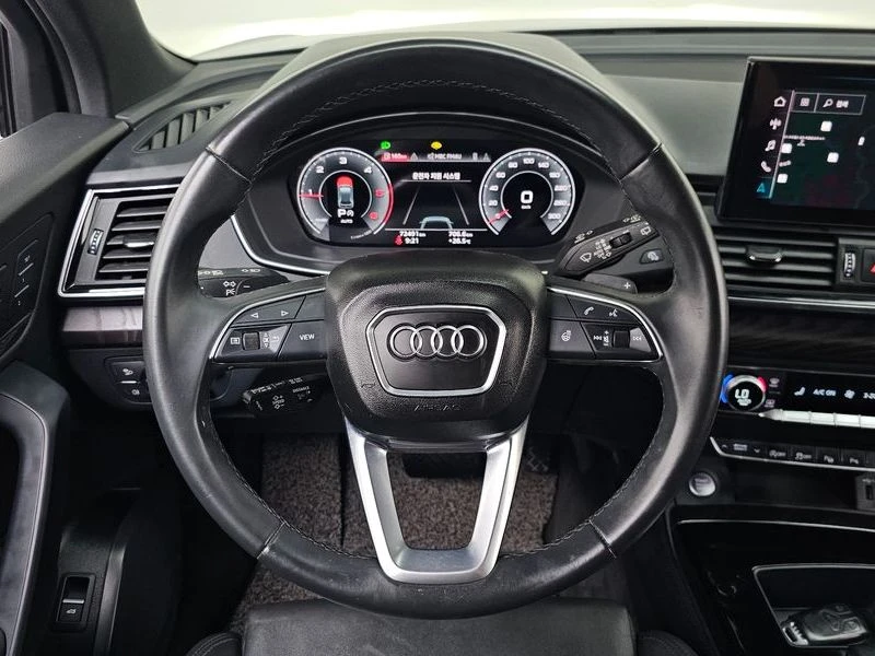 Audi Q5 2.0 DTP Automatic, снимка 13 - Автомобили и джипове - 55960593