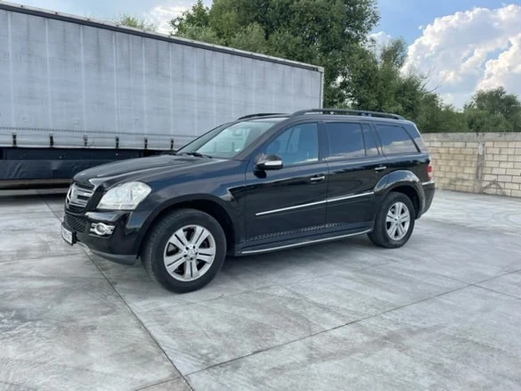 Mercedes-Benz GL 320, снимка 3 - Автомобили и джипове - 56245229