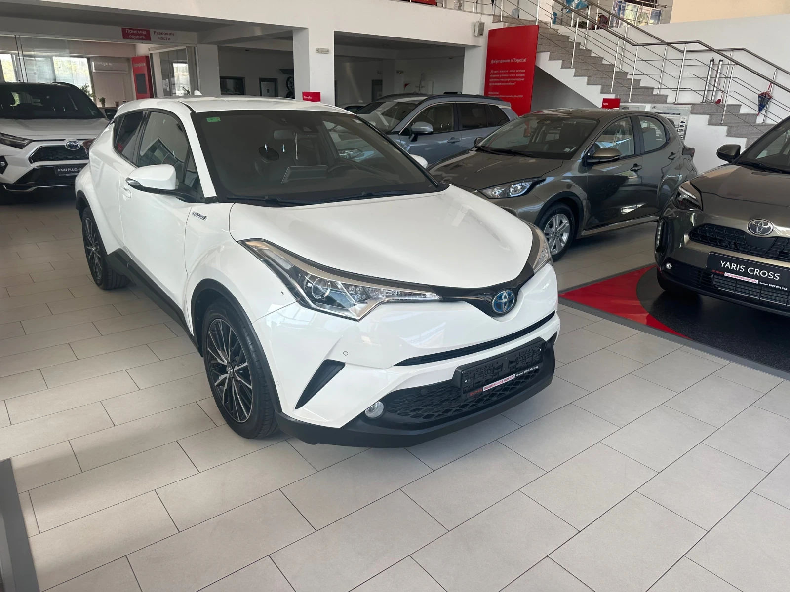 Toyota C-HR  - изображение 6