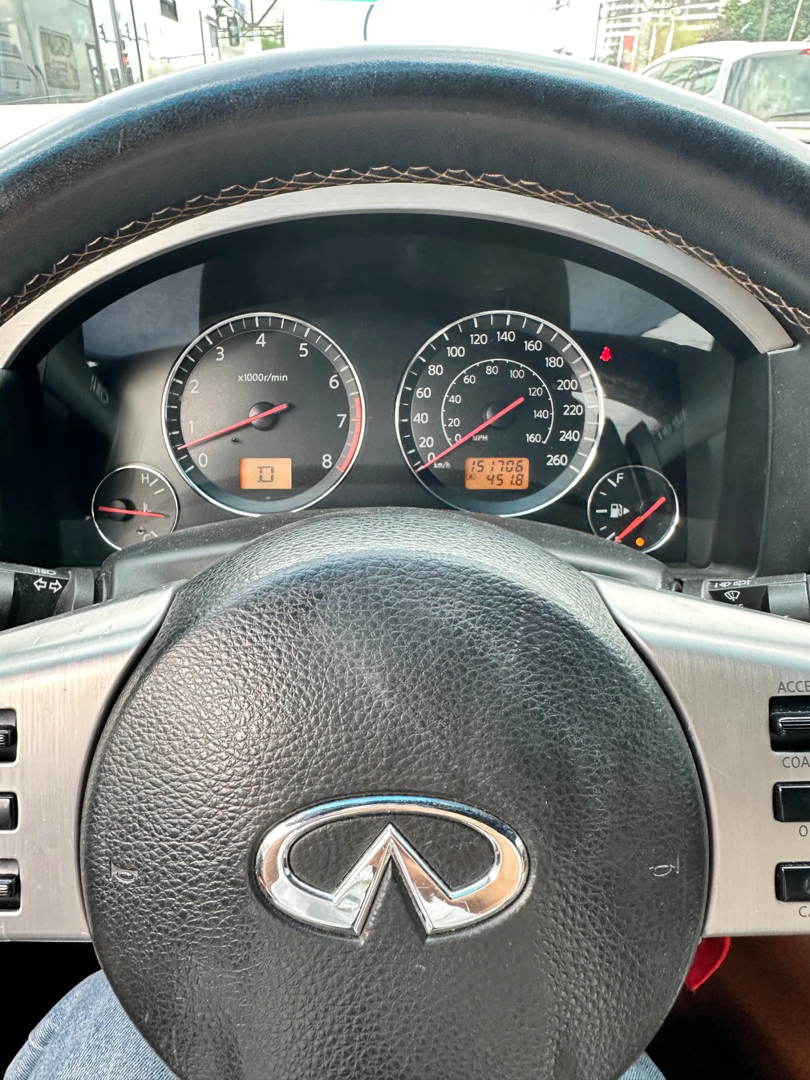 Infiniti Fx 35  - изображение 8