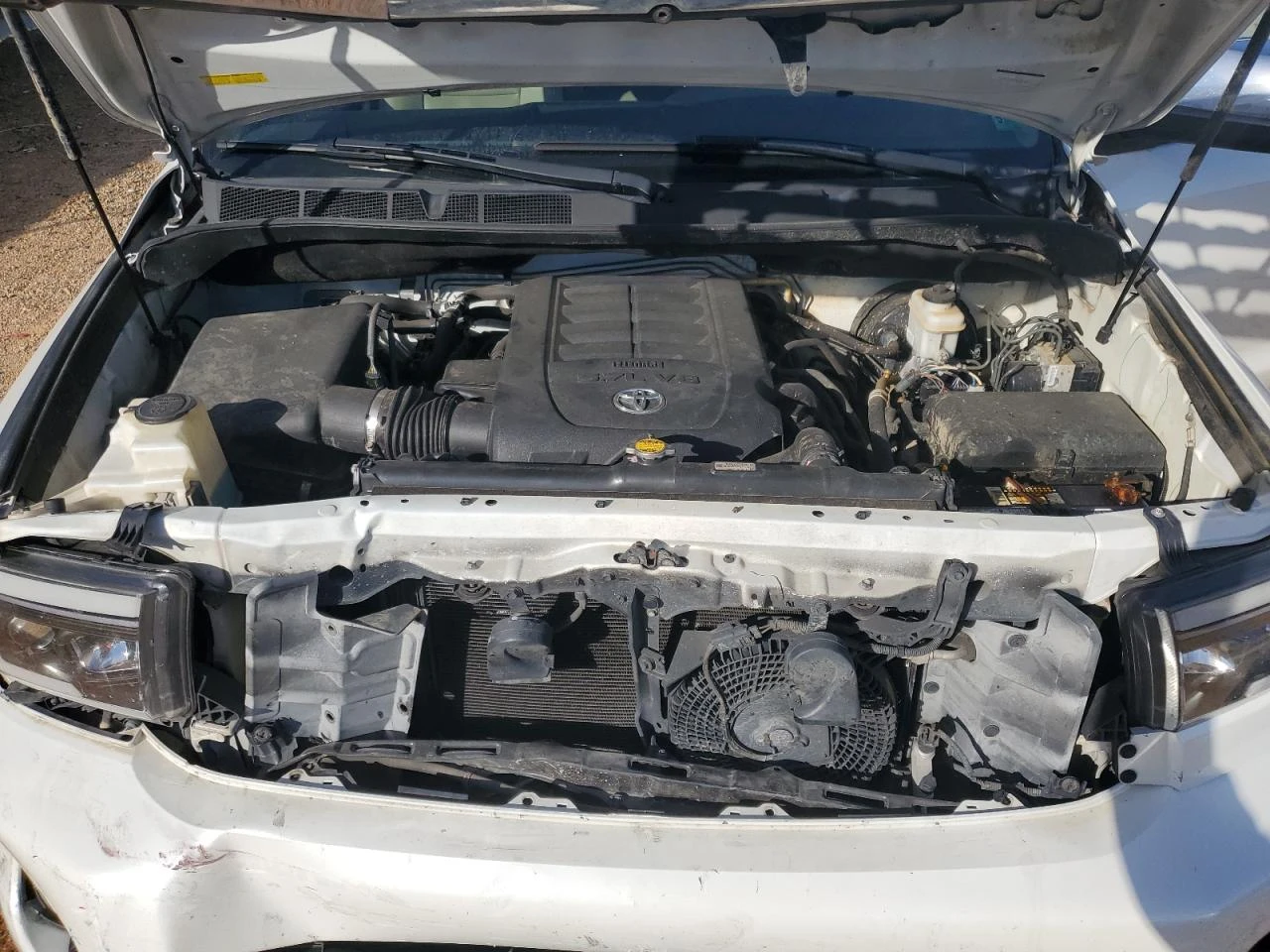 Toyota Sequoia PLATINUM* * 44* 5.7* V8 | Mobile.bg   12