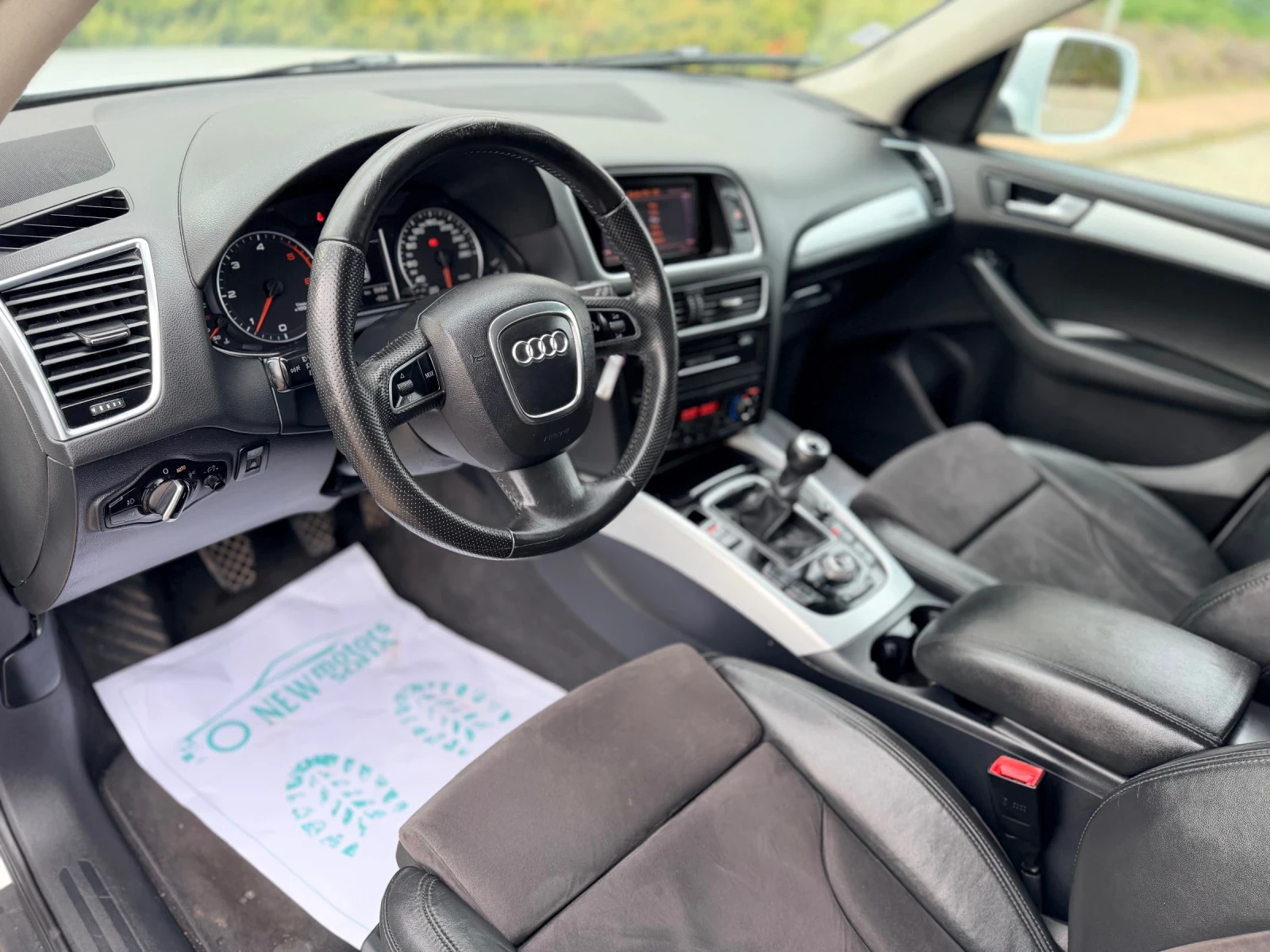 Audi Q5 2.0TDI     365    | Mobile.bg   10