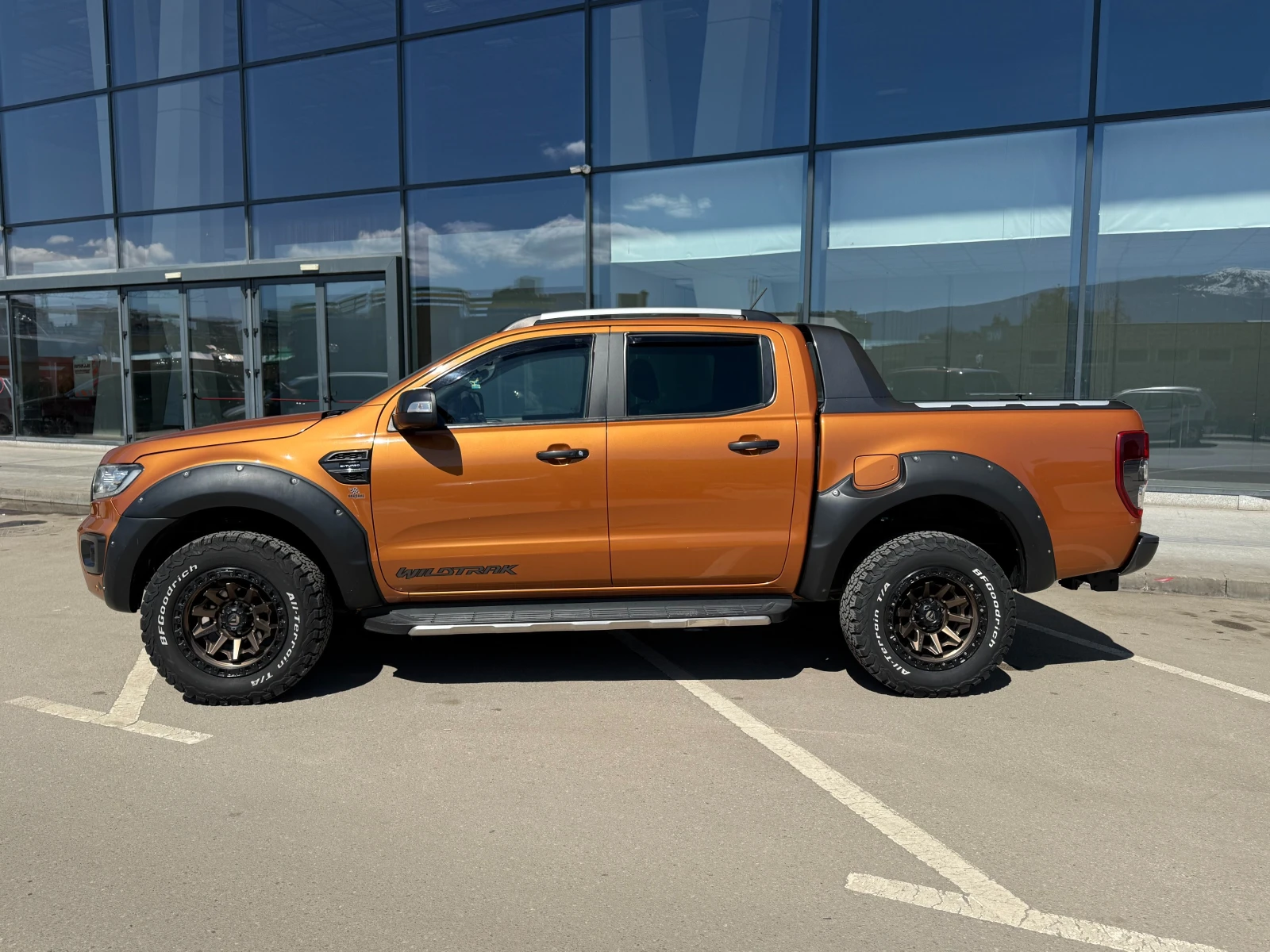 Ford Ranger Raptor 2.0TDCI BiTurbo 214к.с. От България!!!, снимка 2 - Автомобили и джипове - 54132253