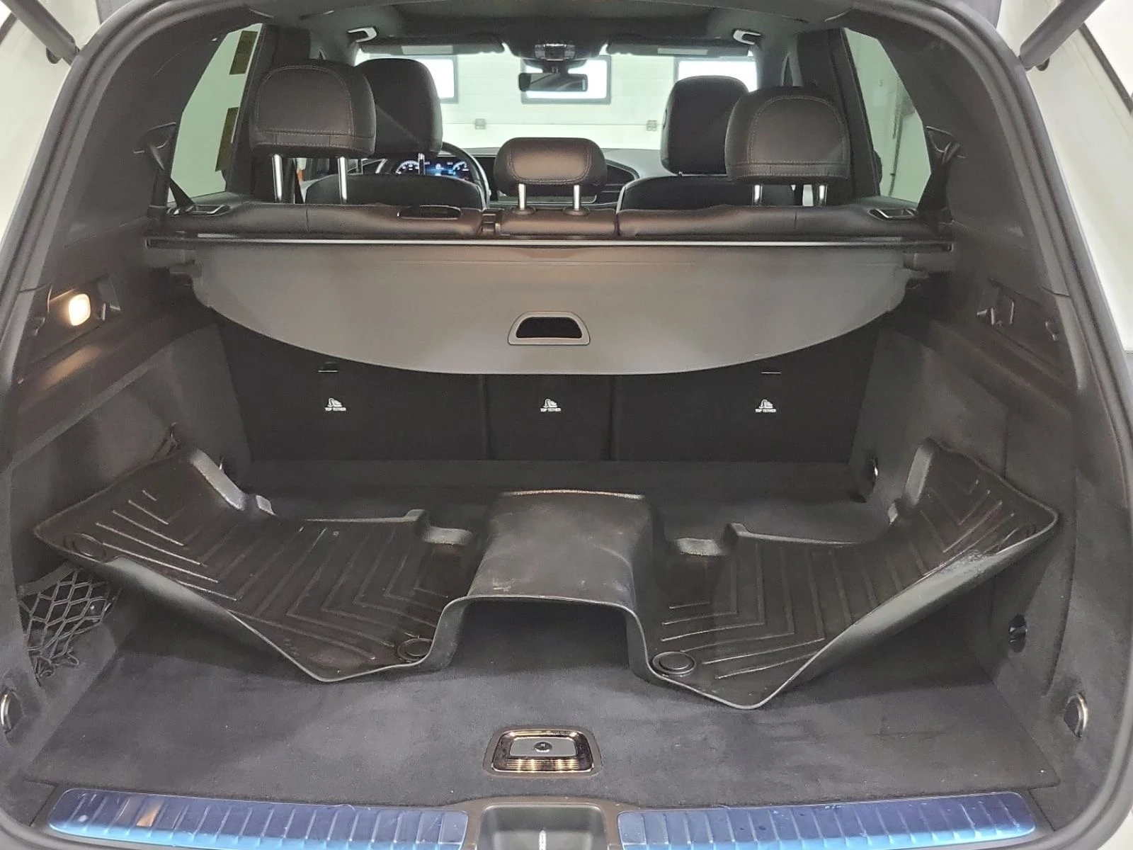 Mercedes-Benz GLE 350 AMG-pkg* 360View* Burmester* Keyless* Пано* Подгре, снимка 15 - Автомобили и джипове - 54412251
