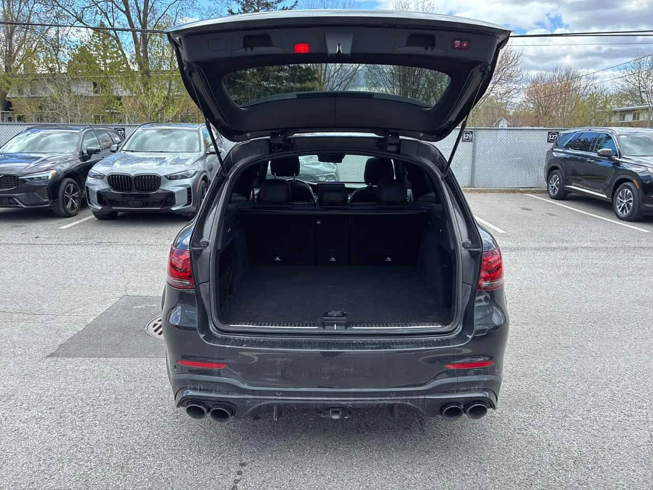Mercedes-Benz GLC 43 AMG /360 КАМЕРА/ДИСТРОНИК/ПОДГРЕВ/ДИГ.КМ./Burmester , снимка 11 - Автомобили и джипове - 54458890