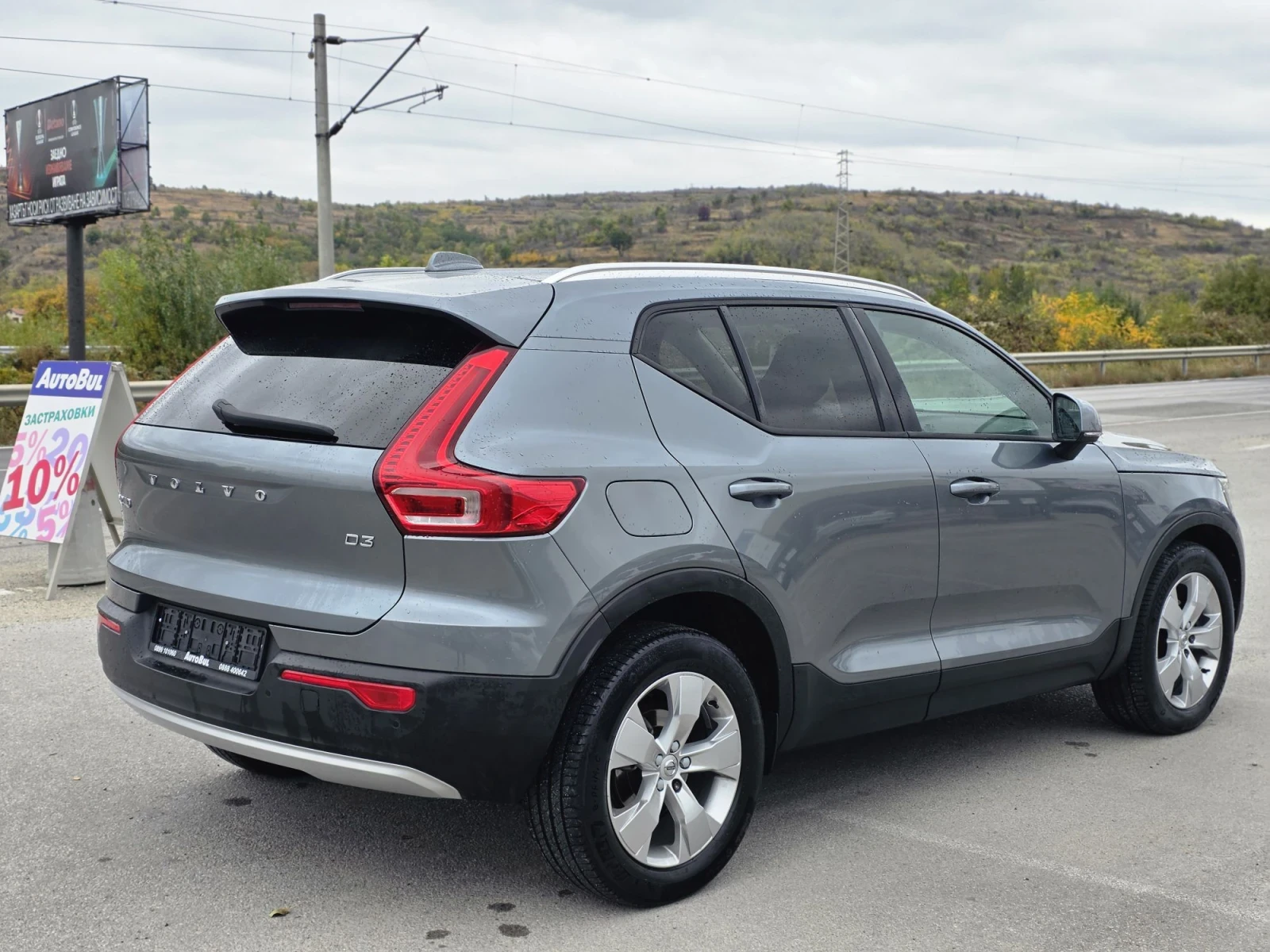 Volvo XC40, снимка 6 - Автомобили и джипове - 56550590