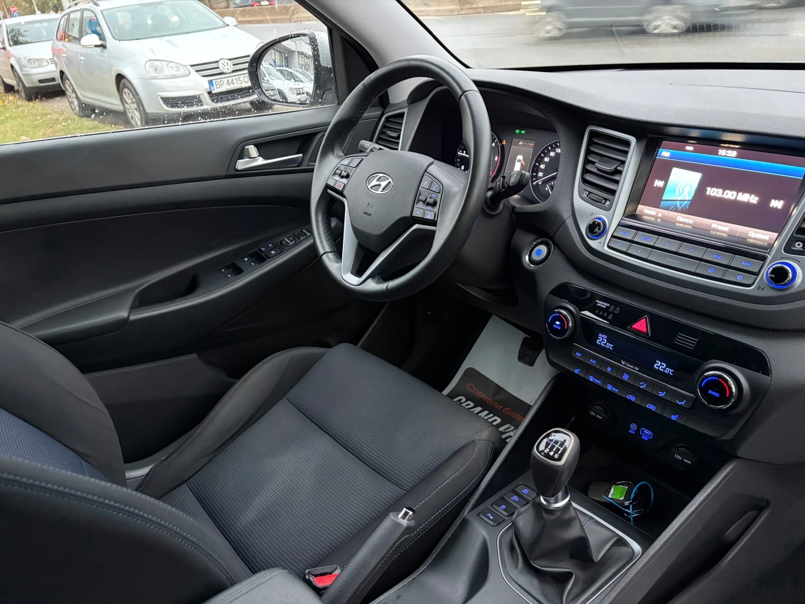 Hyundai Tucson, снимка 11 - Автомобили и джипове - 56734823