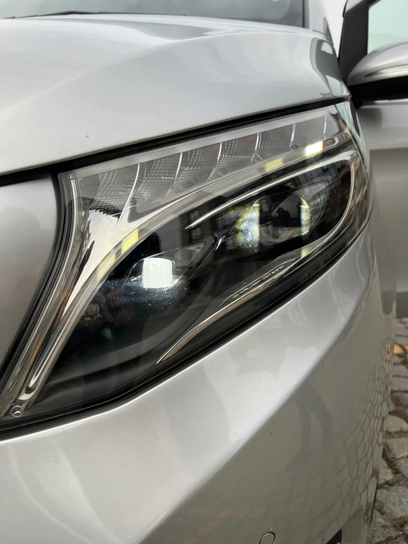 Mercedes-Benz V 250 Avantgarde Edition 1, снимка 4 - Бусове и автобуси - 52506556