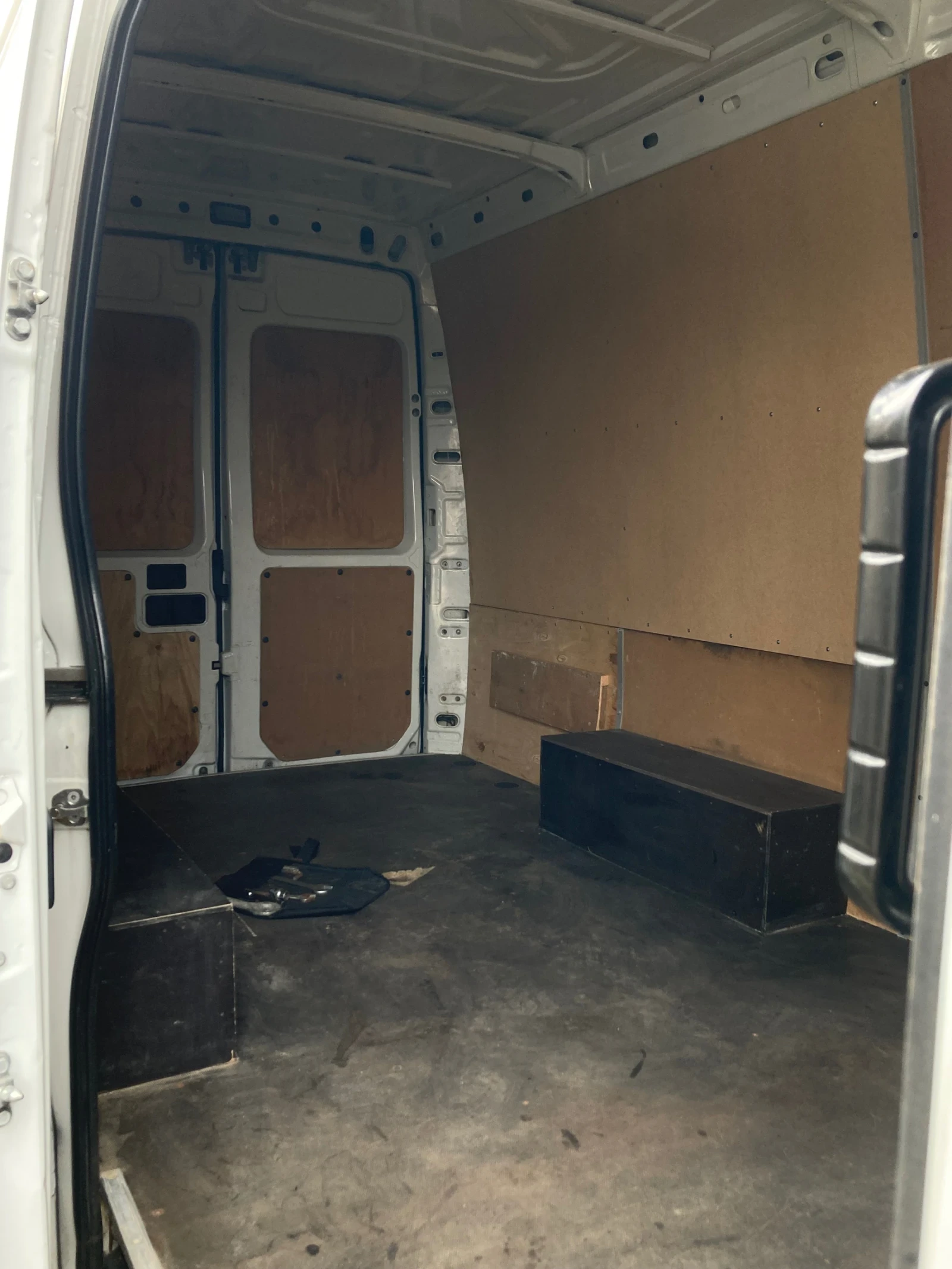 Iveco Daily 2.3HDI 35c13, снимка 6 - Бусове и автобуси - 54242432