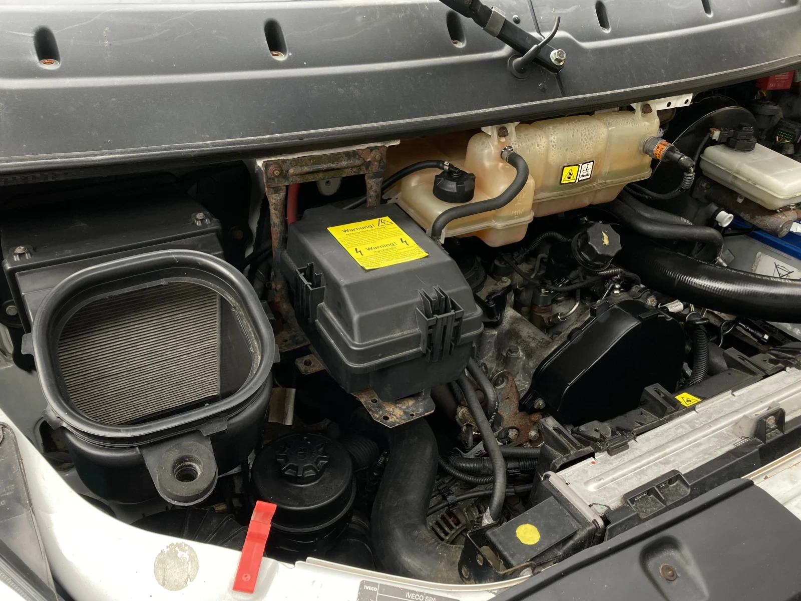 Iveco Daily 2.3HDI 35c13, снимка 10 - Бусове и автобуси - 54242432