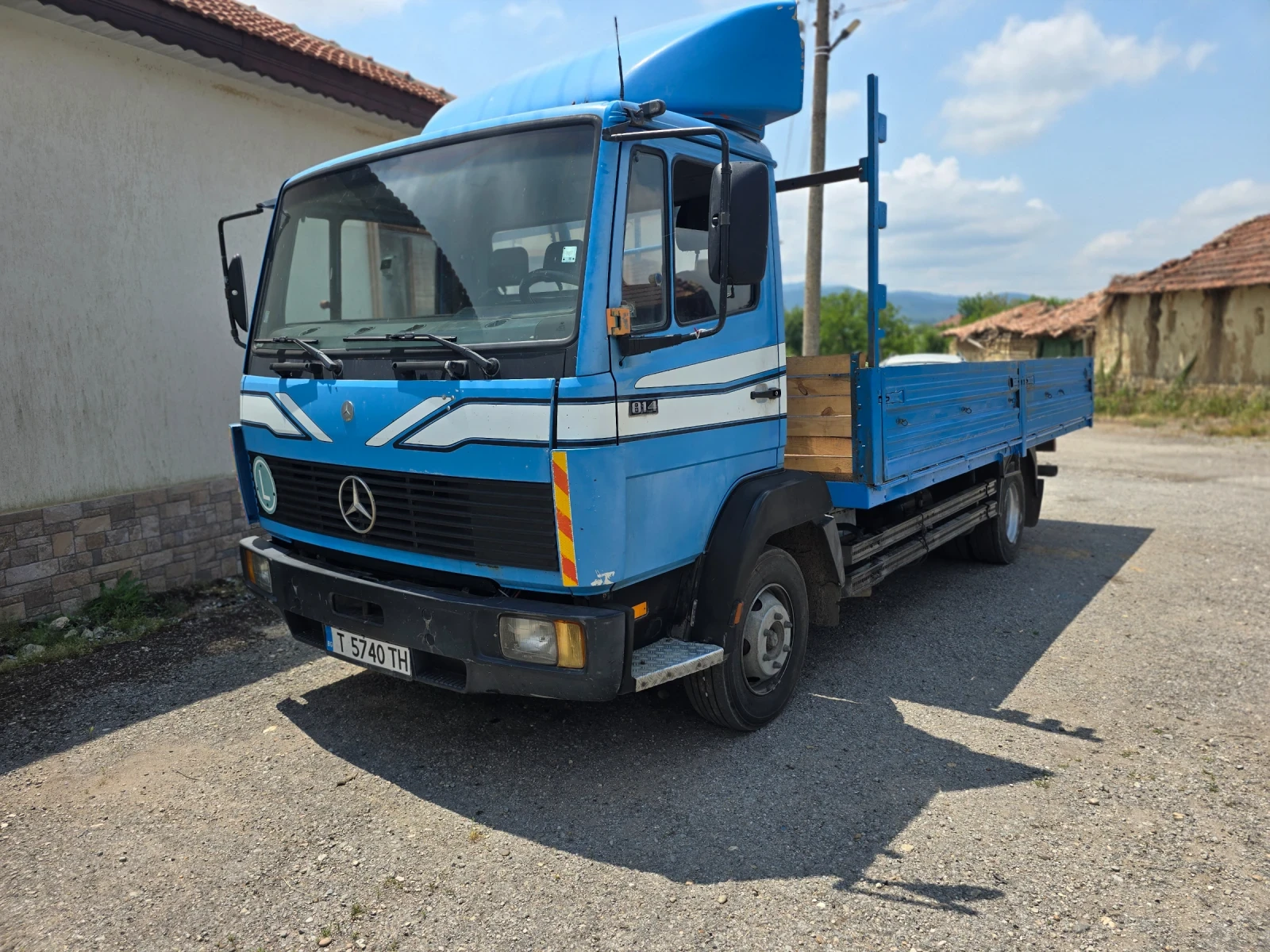 Mercedes-Benz 814