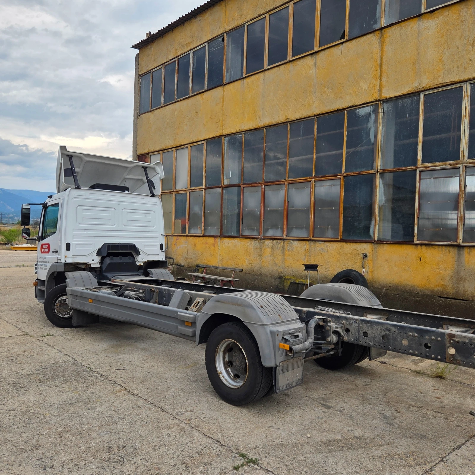 Mercedes-Benz Atego 1224 На Ресори, снимка 2 - Камиони - 55251446