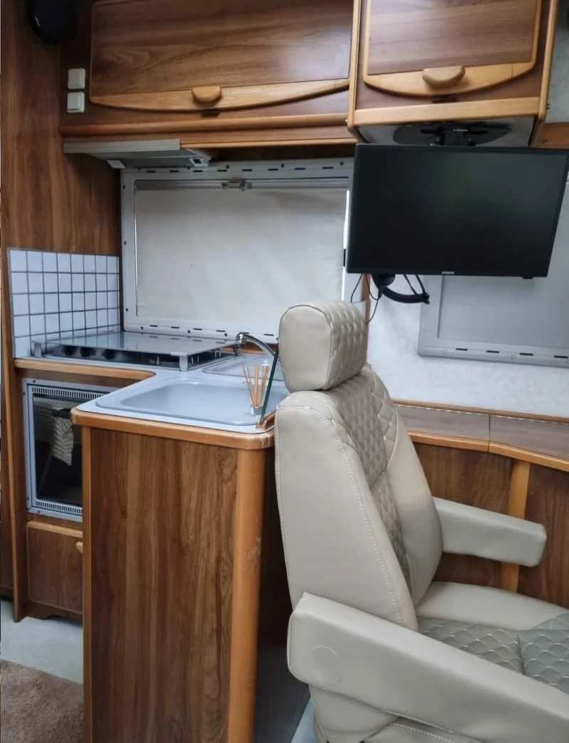 Кемпер Autostar Фият, снимка 9 - Каравани и кемпери - 53476932