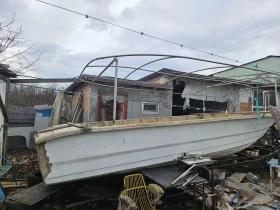 Лодка Собствено производство, снимка 10 - Воден транспорт - 53001219