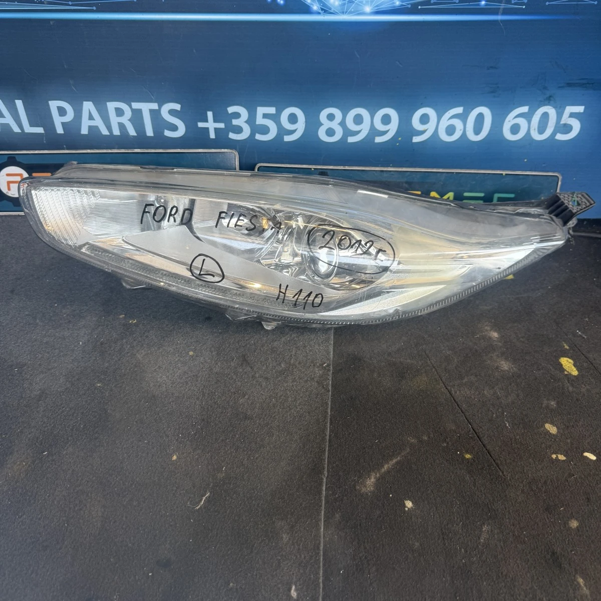 Преден ляв фар за Ford Fiesta MK7 фейслифт C1BB13W030 ном 110