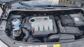 VW Touran 1.9 105 к.с, снимка 10