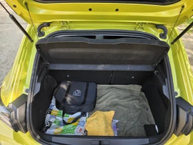 Peugeot 208 e-208 Allure, снимка 16