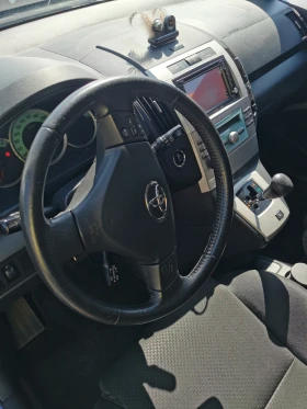 Обява за продажба на Toyota Corolla verso Печка, Андроид, Камера, Автомат, ГАЗ ~7 999 лв. - изображение 6