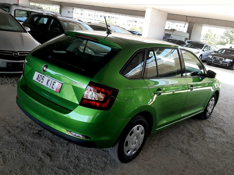 Skoda Rapid 1.0Ti-КЛИМА+ ПОДГРЕВ ! , снимка 6 - Автомобили и джипове - 46546211