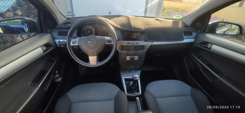 Opel Astra, снимка 4 - Автомобили и джипове - 47391817