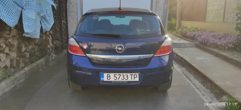 Opel Astra, снимка 15 - Автомобили и джипове - 47391817