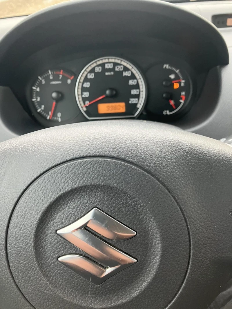 Suzuki Swift 1.3, снимка 11 - Автомобили и джипове - 48449103