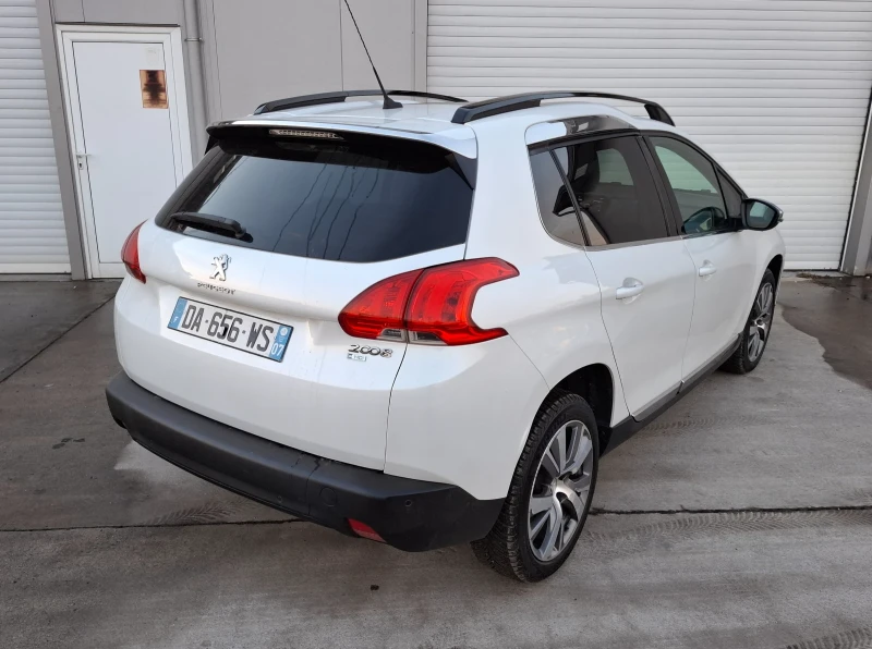 Peugeot 2008 1.6 e-HDI NAVI, снимка 4 - Автомобили и джипове - 48900093