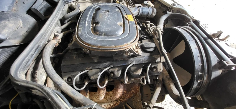 Mercedes-Benz E 200 W124, снимка 14 - Автомобили и джипове - 51530791