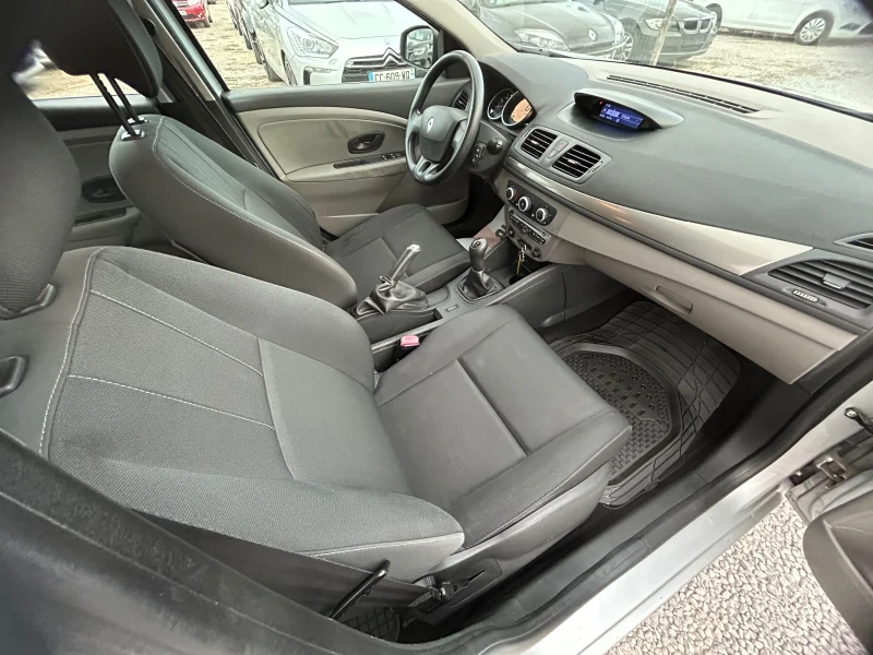 Renault Megane 1.5DCi/EURO 5B/90K.C./НОВ ВНОС, снимка 9 - Автомобили и джипове - 51851098