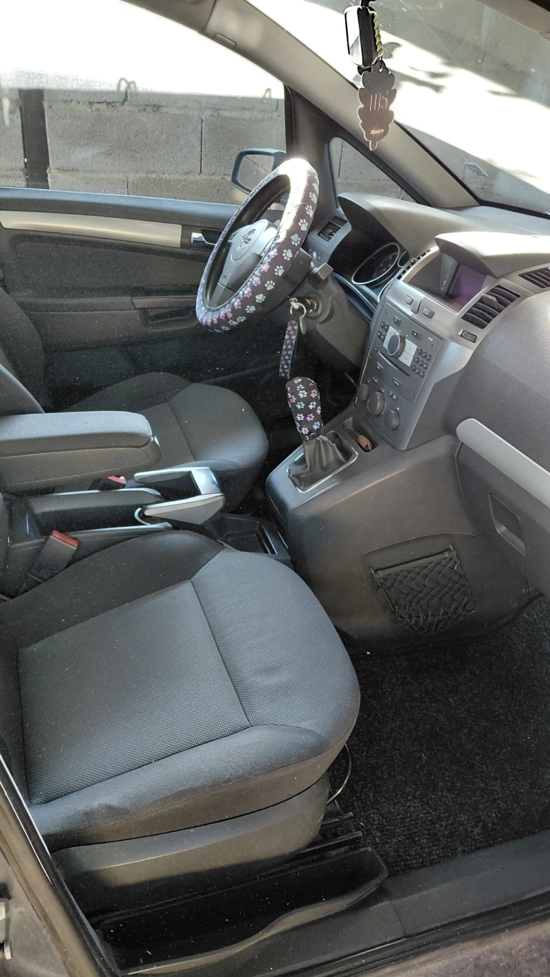 Opel Zafira, снимка 6 - Автомобили и джипове - 52396825