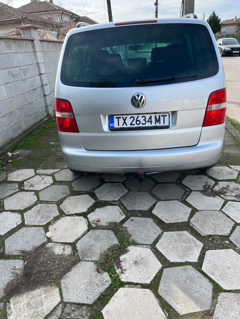 VW Touran, снимка 3 - Автомобили и джипове - 52461717