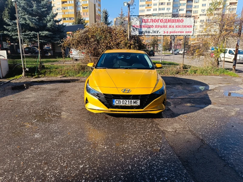 Hyundai Elantra 2.0, снимка 2 - Автомобили и джипове - 52533752