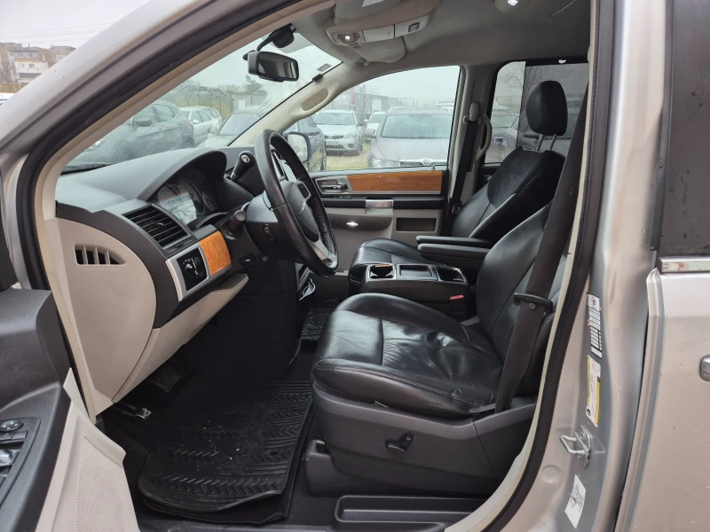 Chrysler Gr.voyager 2.8CRDI FULL ITALY, снимка 13 - Автомобили и джипове - 53418660
