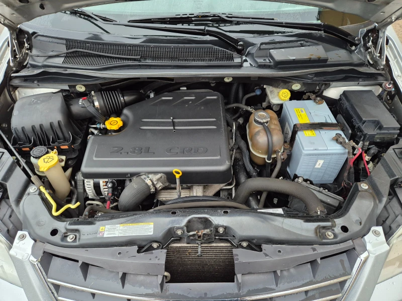 Chrysler Gr.voyager 2.8CRDI FULL ITALY, снимка 15 - Автомобили и джипове - 53418660