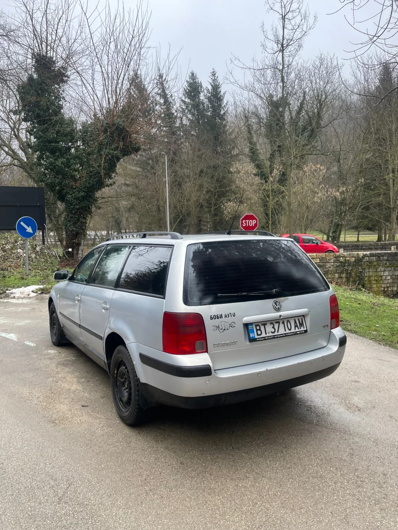VW Passat 1.9 110hp, снимка 3 - Автомобили и джипове - 53464947