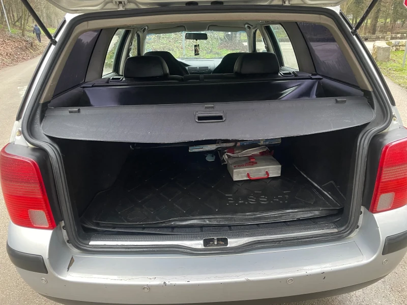 VW Passat 1.9 110hp, снимка 5 - Автомобили и джипове - 53464947