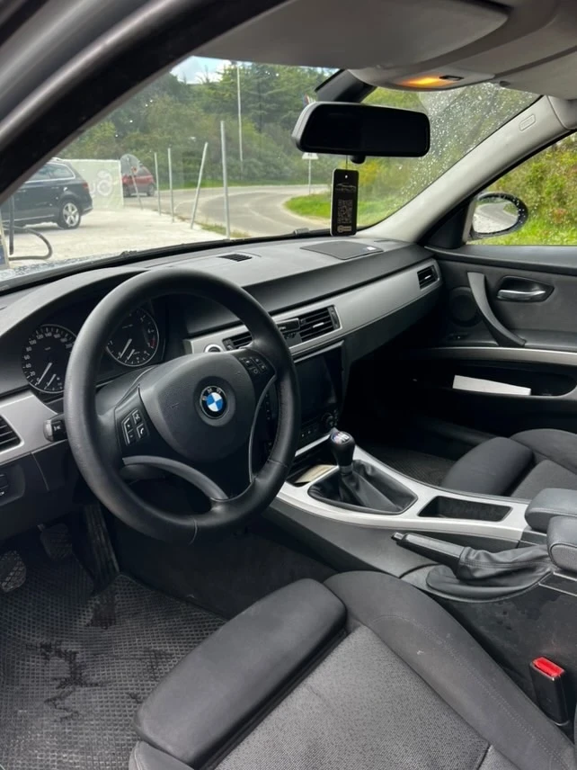 BMW 320  - изображение 7