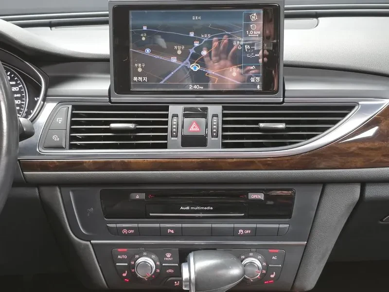 Audi A6 3.0 TDI Quattro, снимка 16 - Автомобили и джипове - 54553924