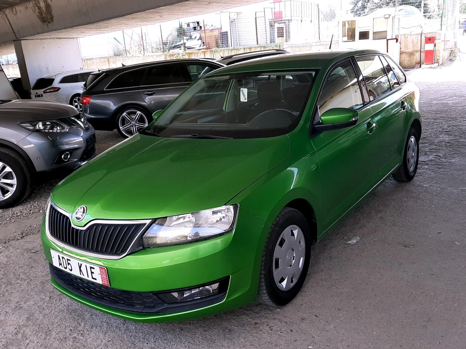 Skoda Rapid 1.0Ti-КЛИМА+ ПОДГРЕВ !  - изображение 2