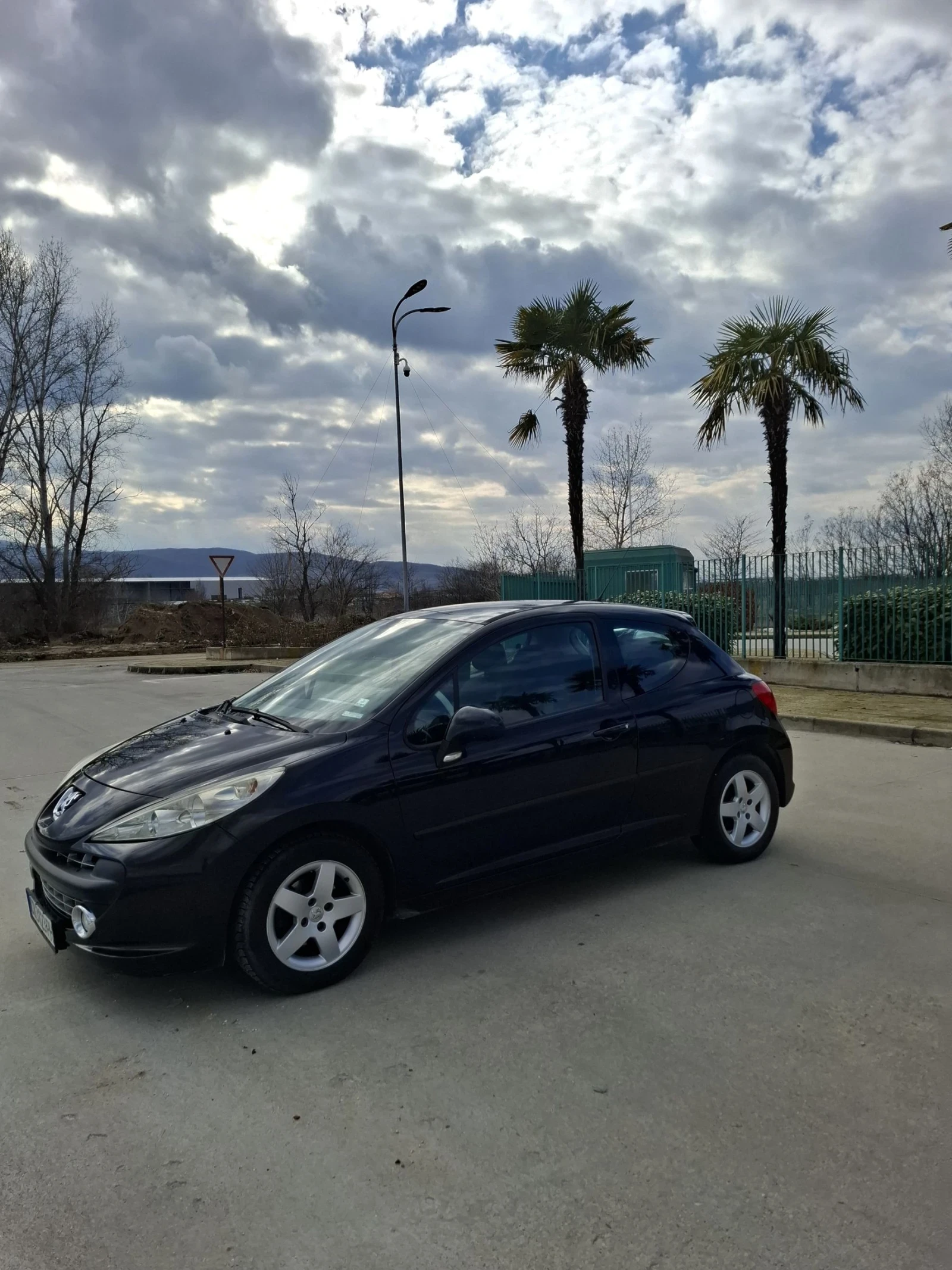 Peugeot 207 1.4 HDI - изображение 5