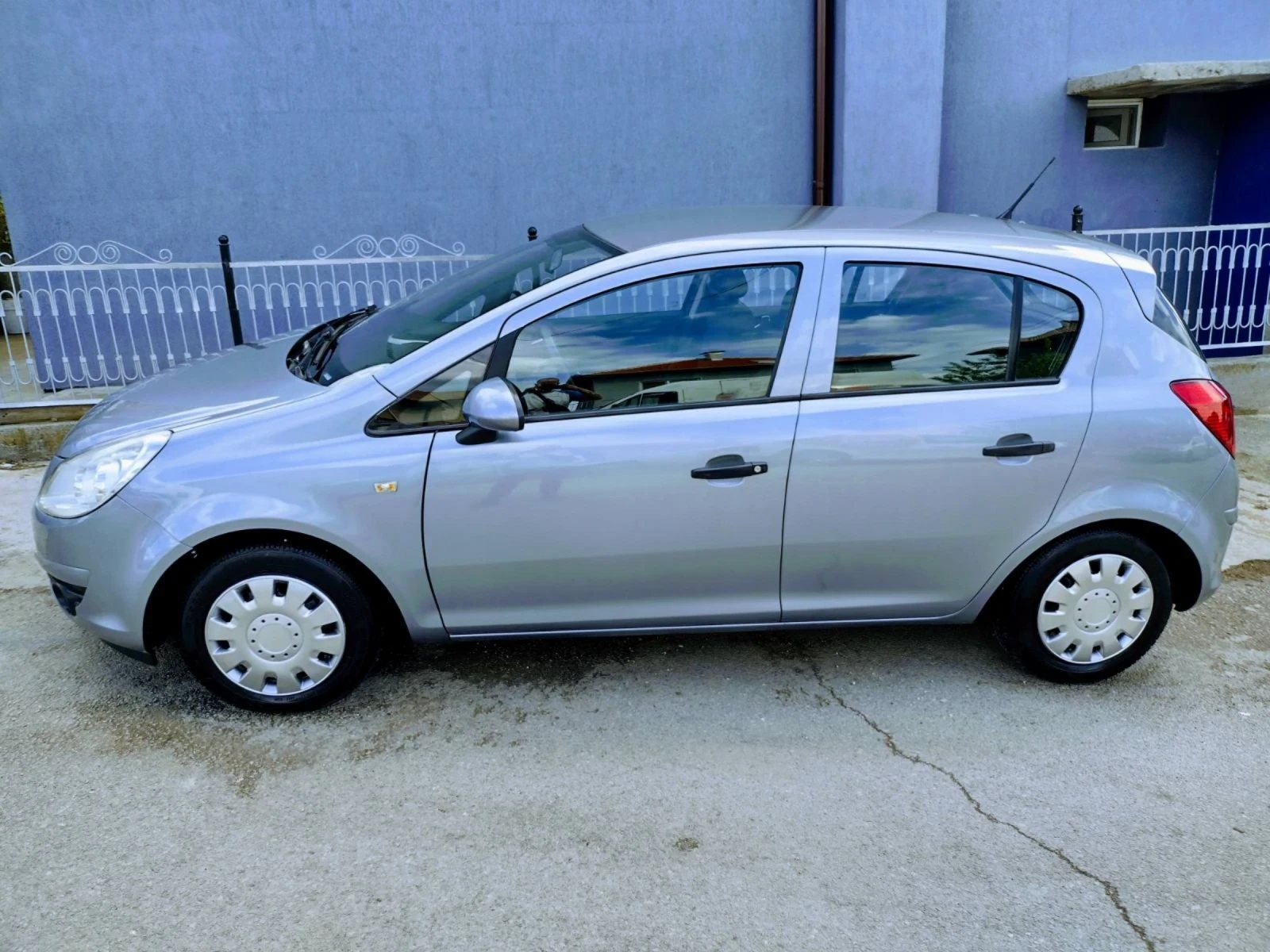 Opel Corsa 1.0i 12 v 60 k.s  - изображение 3