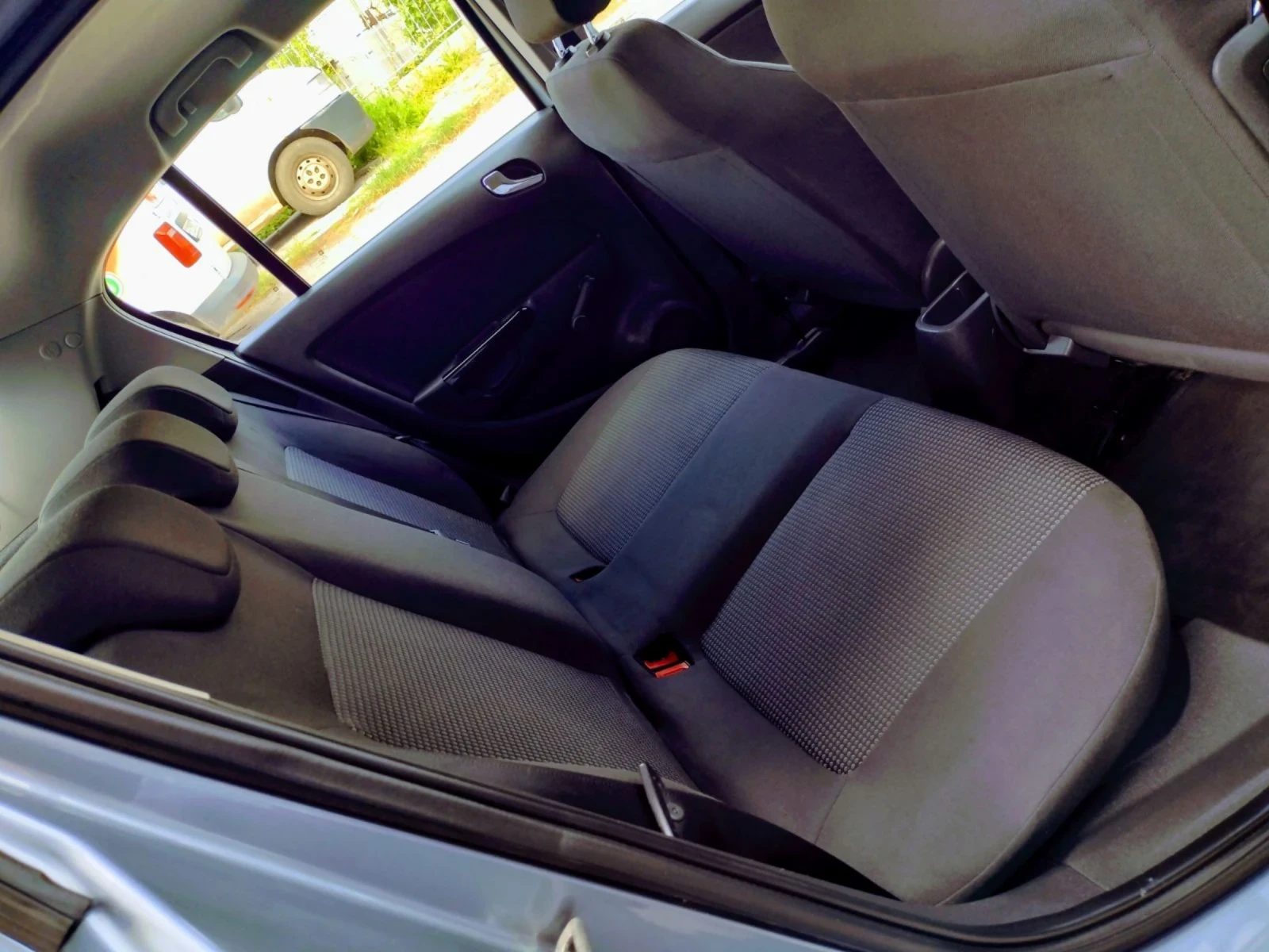 Opel Corsa 1.0i 12 v 60 k.s  - изображение 10