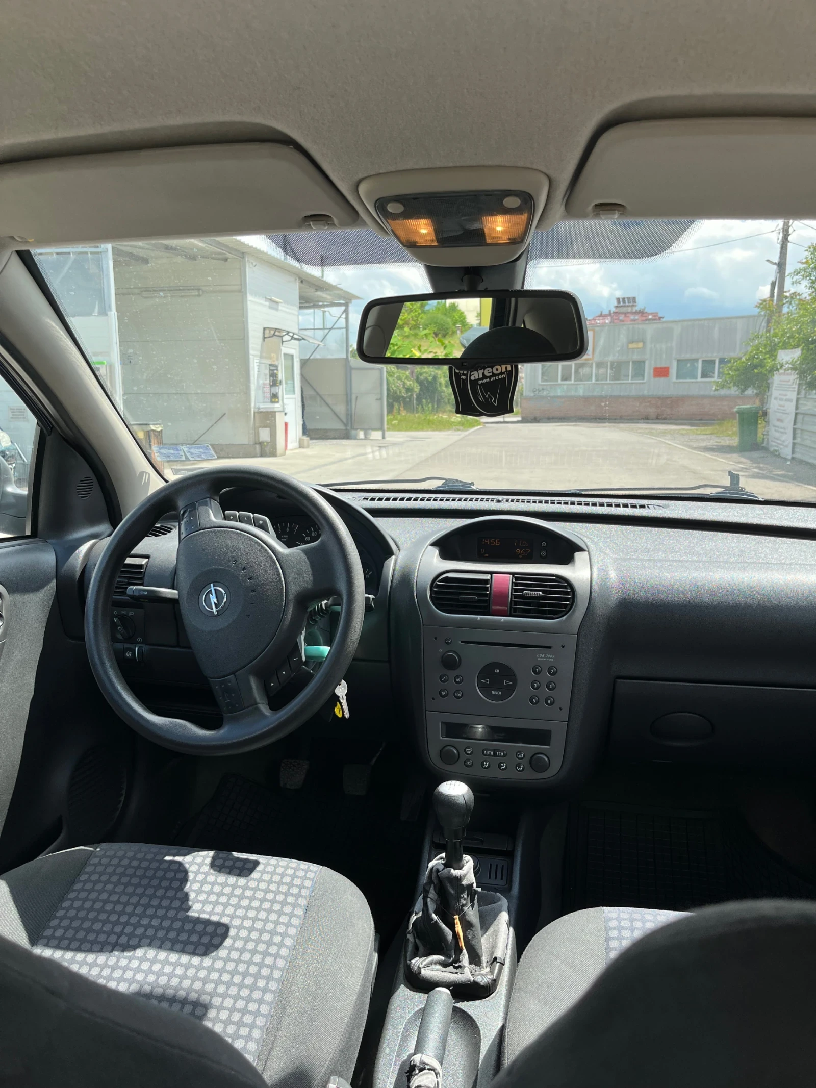 Opel Corsa  - изображение 2