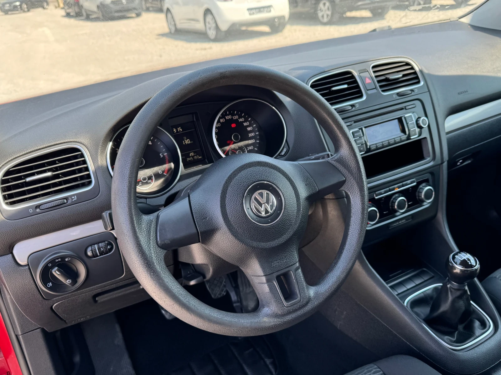 VW Golf 1.6 TDI/TOP - изображение 10