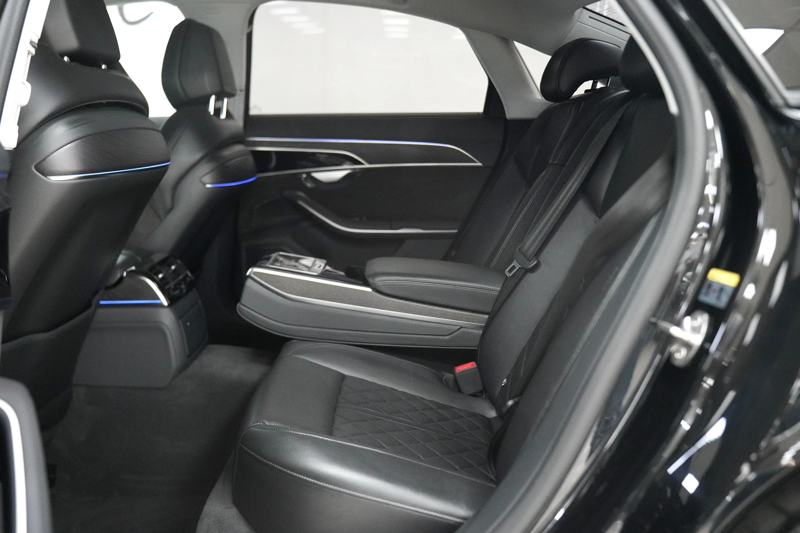 Audi A8 60 TFSI e-tron Quattro | Mobile.bg   11