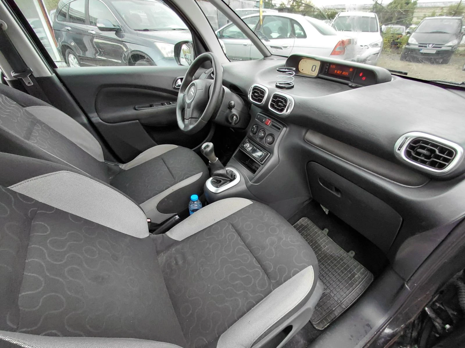Citroen C4 Picasso 1.4 бензин - изображение 8