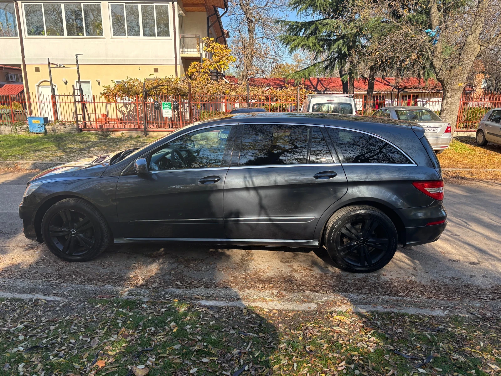 Mercedes-Benz R 350 | Mobile.bg � ����������� 4