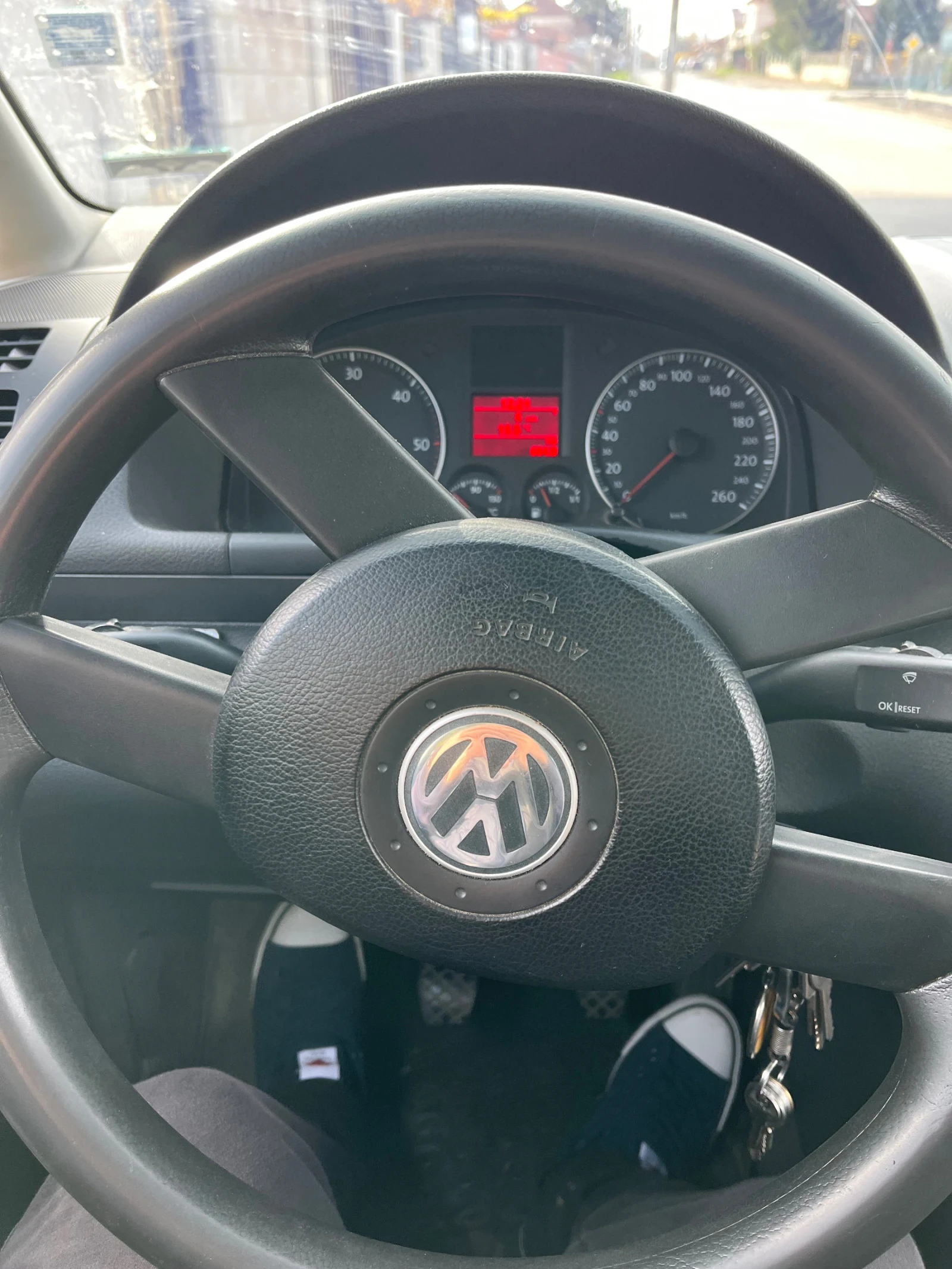 VW Touran  - изображение 7