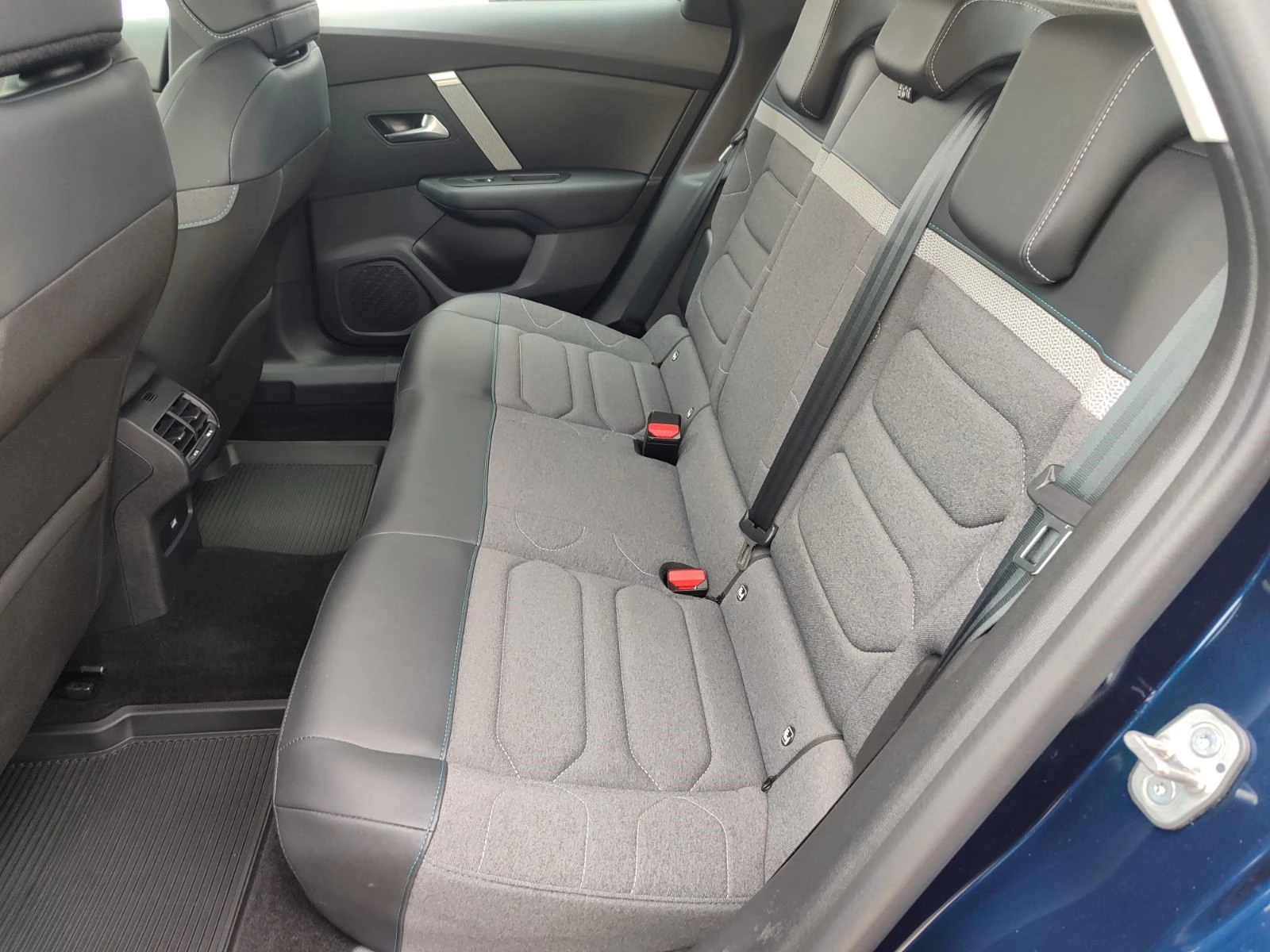 Citroen C4 C4 PLUS PureTech 130 S | Mobile.bg � ����������� 12